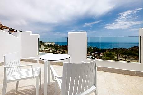 One Bedroom Family Suite