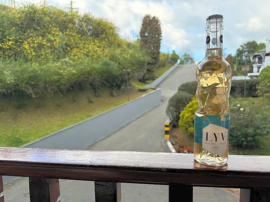 Suite com Ar-condicionado Quente e Frio