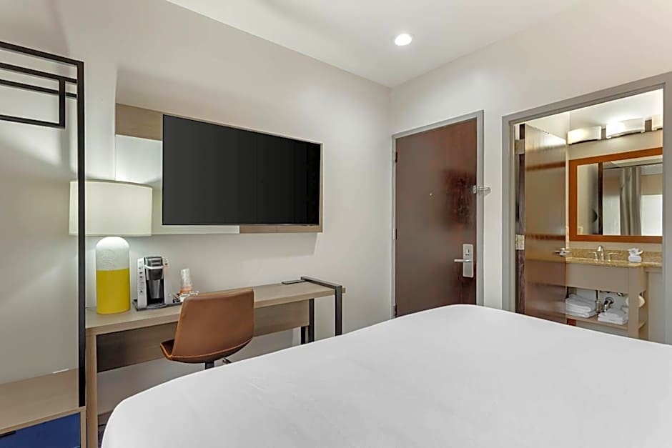 Comfort Inn Staten Island
