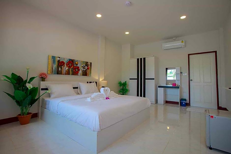 Pantip Boutique Hotel
