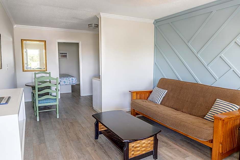 Atlantis Inn - Tybee Island