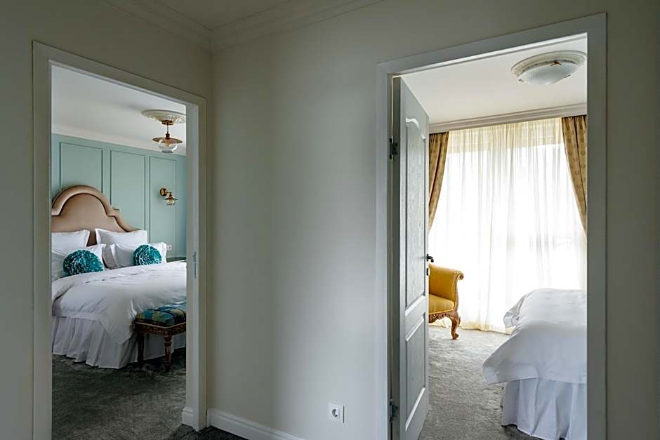 Ateneea Luxury Rooms