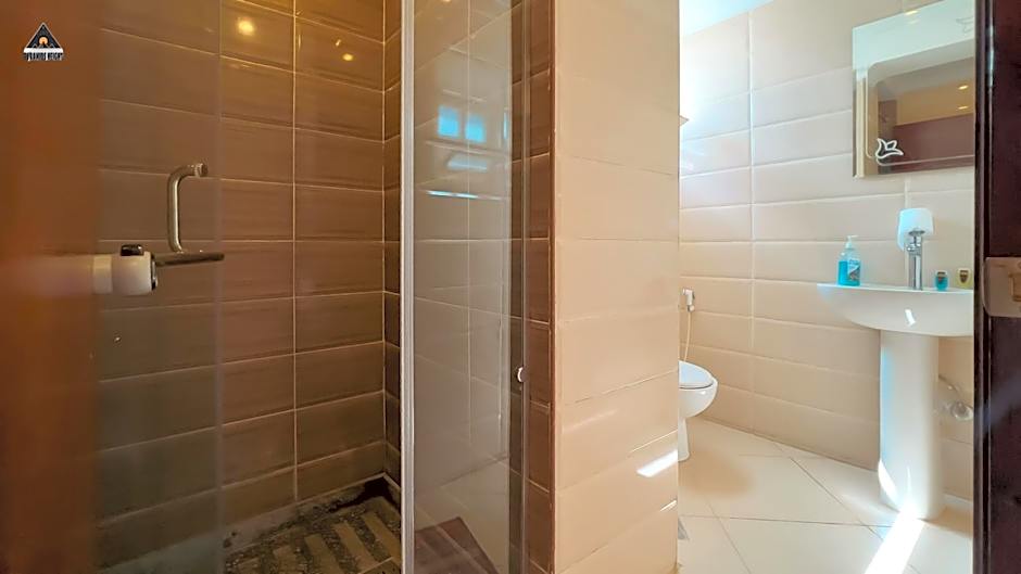 Pyramids Height Hotel & Pyramids Master Scene Rooftop