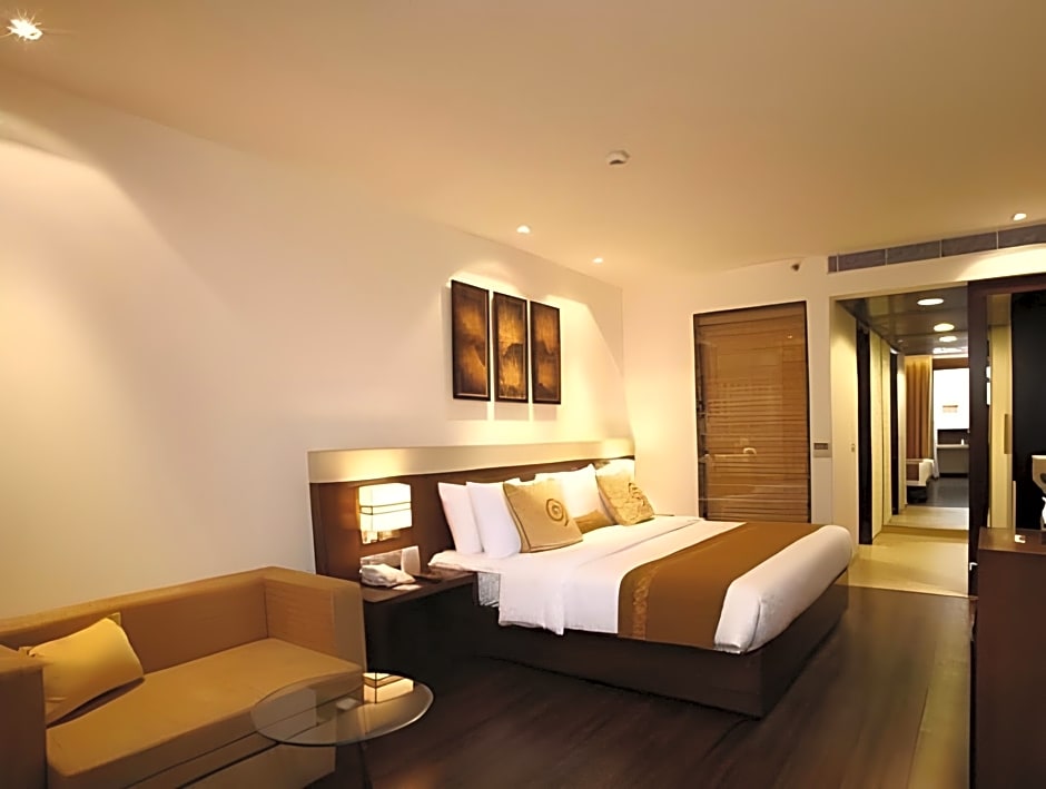 Shervani Hotel Nehru Place