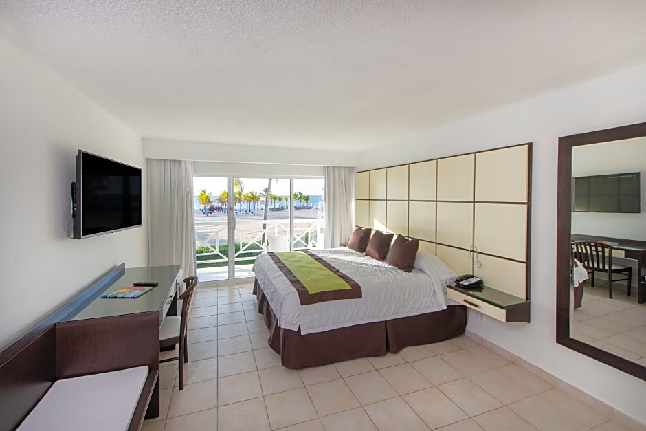 Viva Fortuna Beach by Wyndham, A Trademark All Inclusive