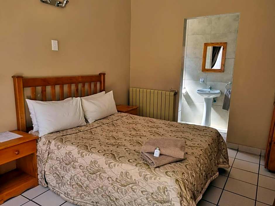 Airport Inn Bed and Breakfast