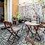 Charles Bridge Hostel & Apartments