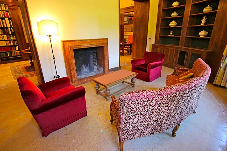 Villa Giona