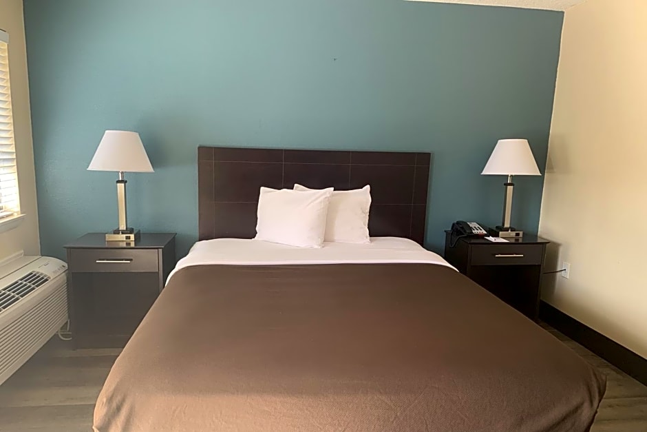 Suburban Studios – Augusta, GA