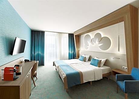 Superior Double Room with Park View
