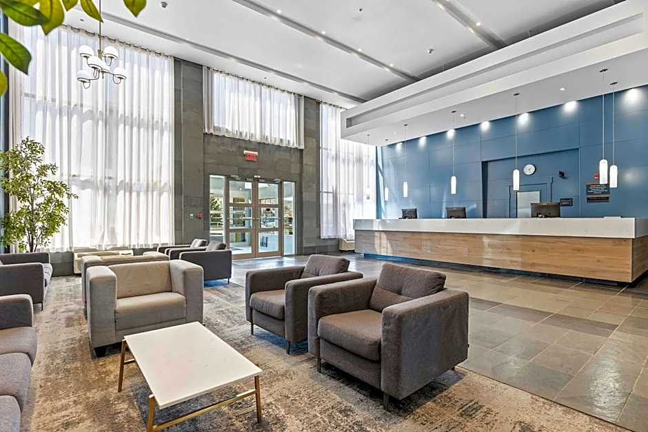 Sandman Hotel & Suites Calgary West