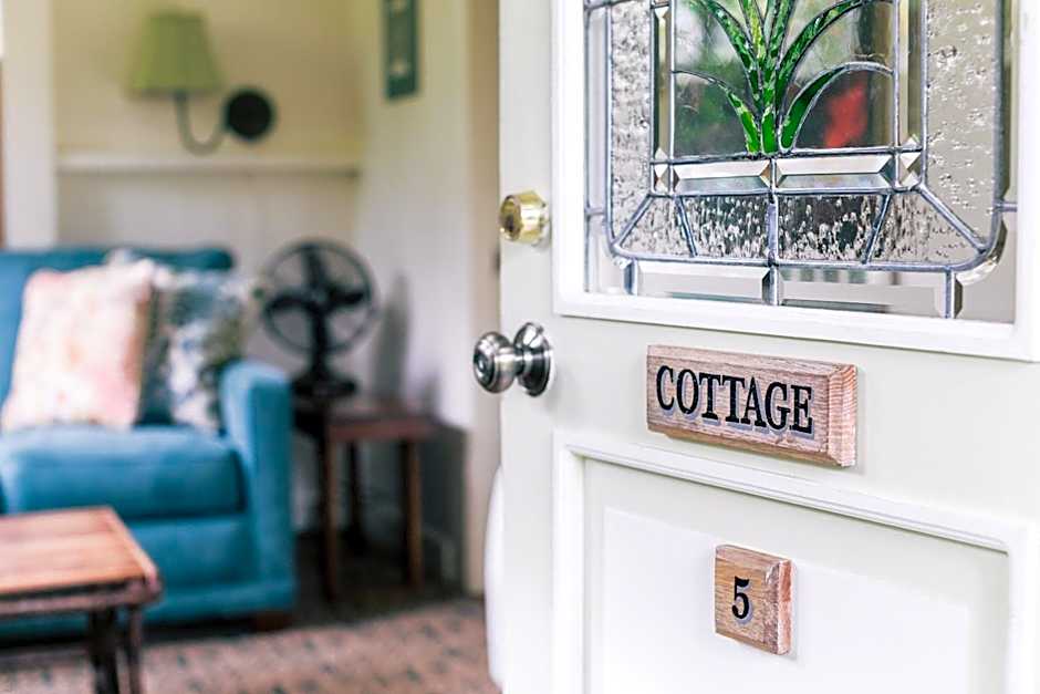 Kilauea Lodge and Restaurant