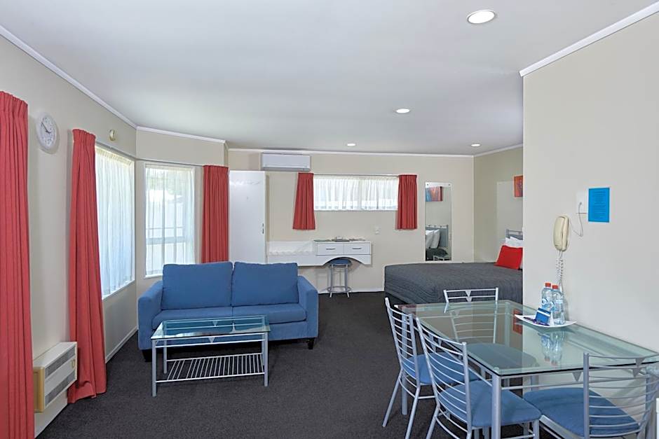 Livingston Motel