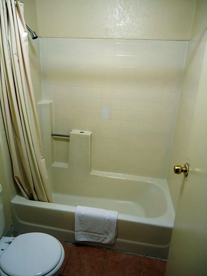 Economy Inn