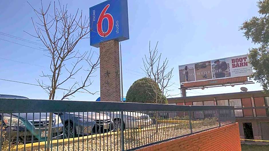 Motel 6-Temple, TX