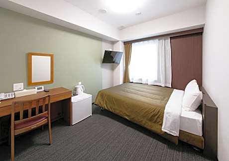 Single Room - Non-Smoking