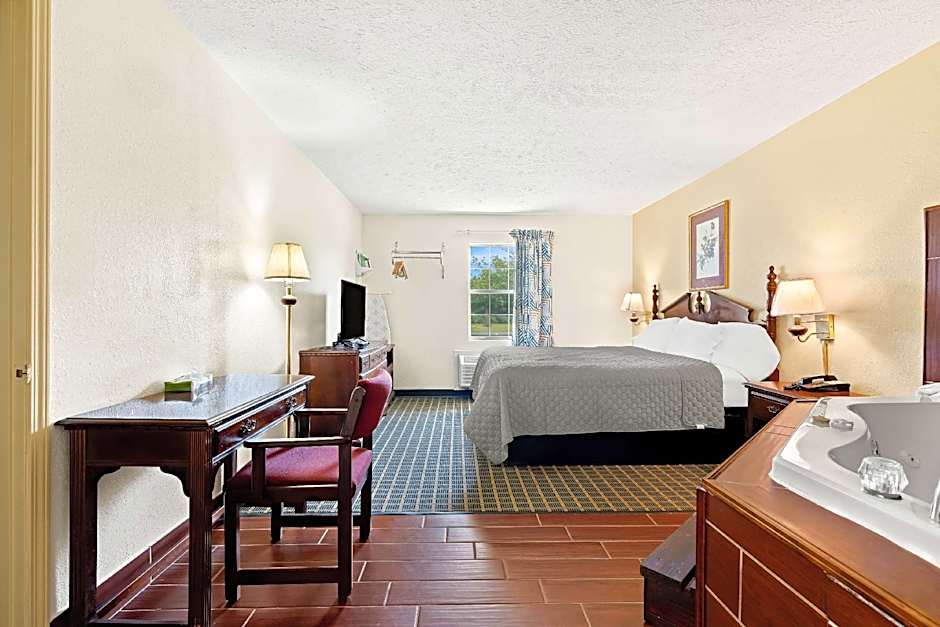 Americas Best Value Inn & Suites Mt. Pleasant