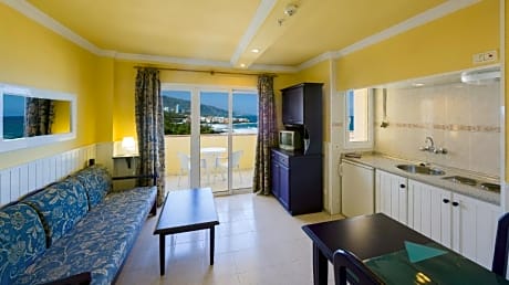 1 BED APARTMENT PROMO 1 ADULT