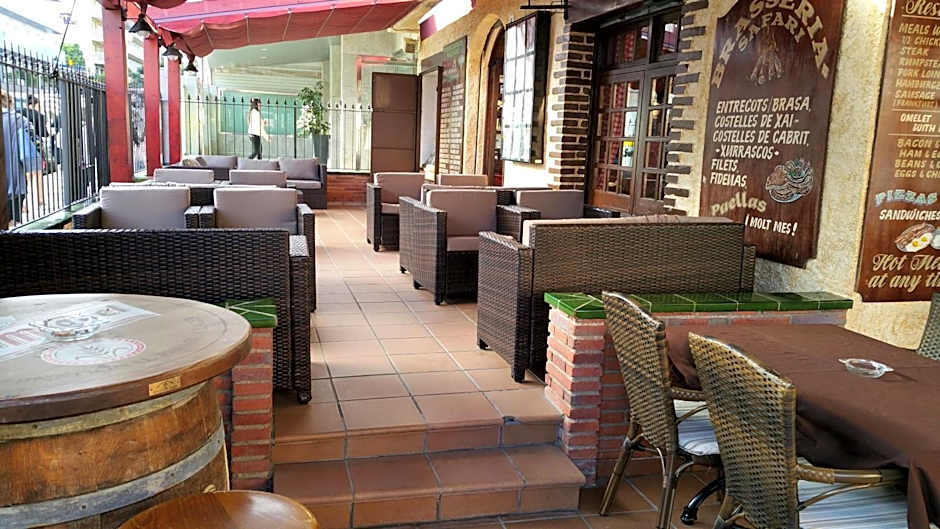 Aparthotel Safari