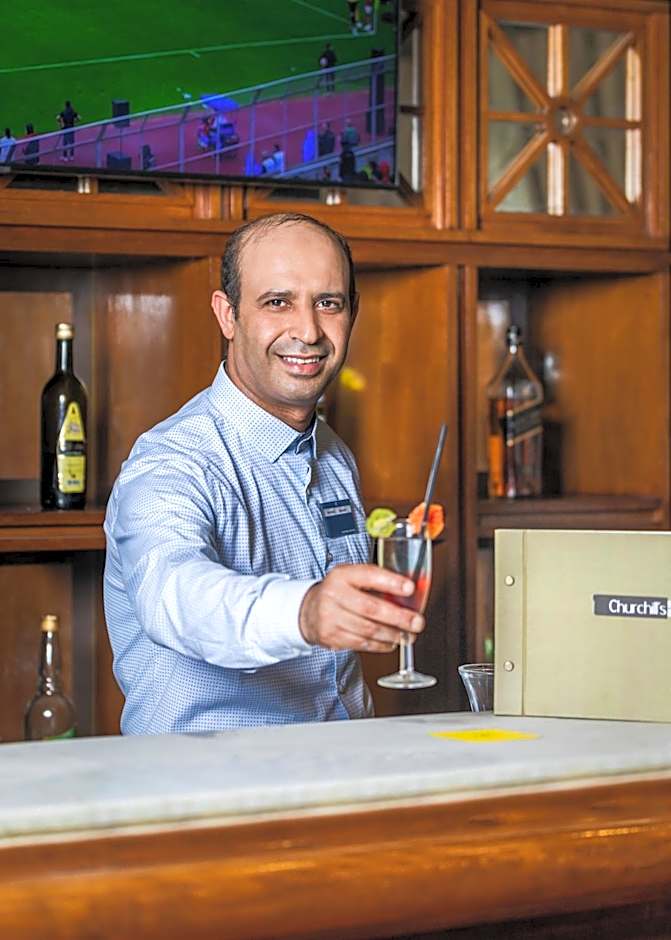 Golden Tulip El Mechtel Hotel