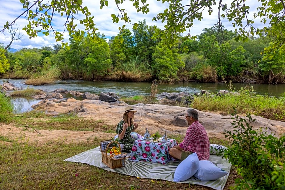 Oase by 7 Star Lodges - Greater Kruger Private 530ha Reserve