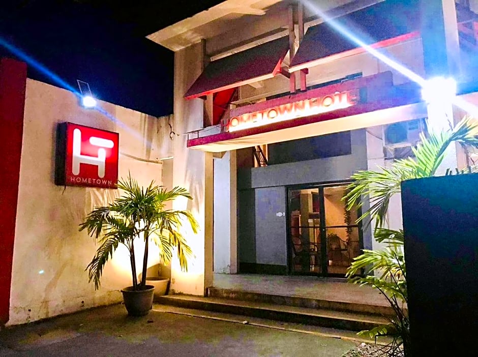 Hometown Hotel Bacolod