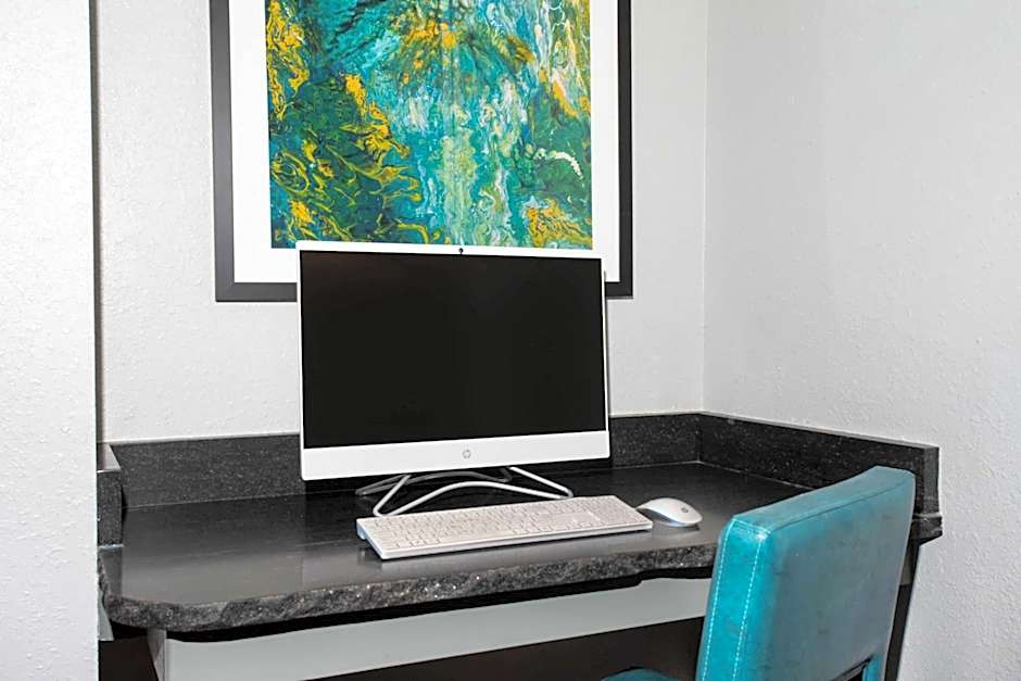 Baymont Inn & Suites Sheridan