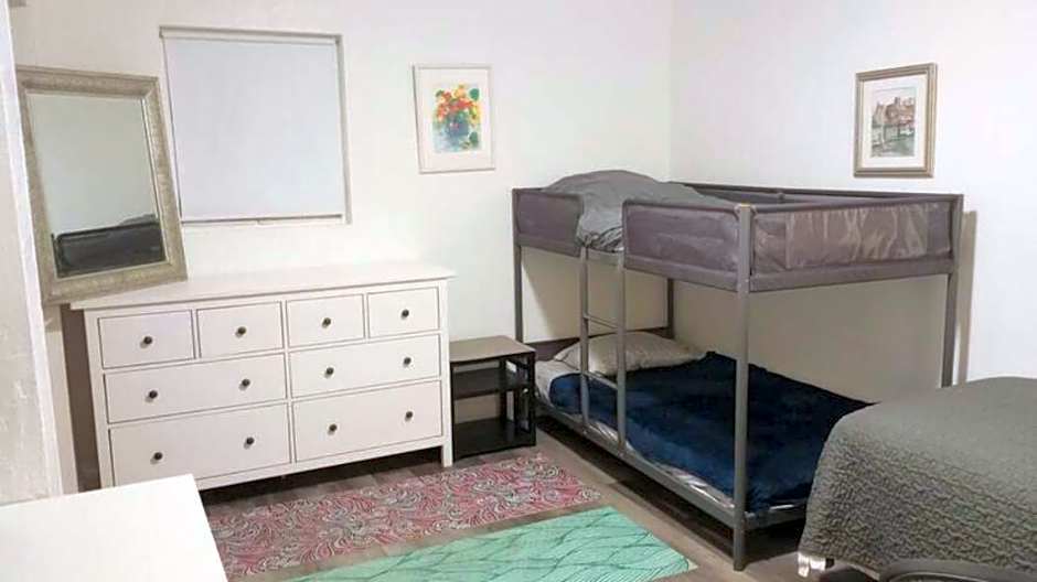 Lenny's Cooperative Hostel
