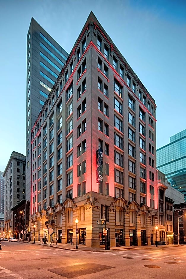Hotel Rl Baltimore Inner Harbor – Baltimore, MD