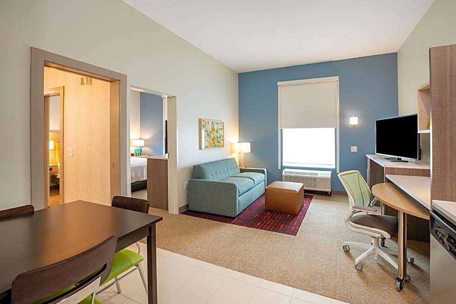 Photo 1 of 6 of 1 King Bed Suite, Hearing/Mobility Accessible, Roll in Shower