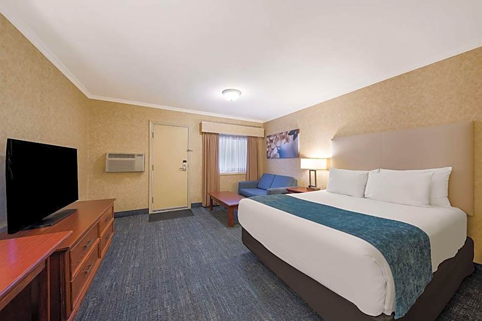Best Western Voyageur Place Hotel
