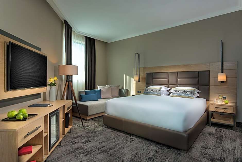 Expo Hotel Sofia - Free Airport Shuttle