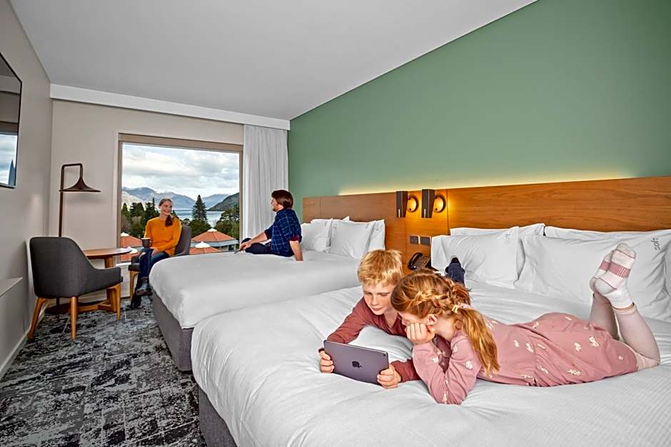 Holiday Inn Express And Suites Queenstown By IHG