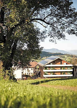 La Paula Apartments & Suites