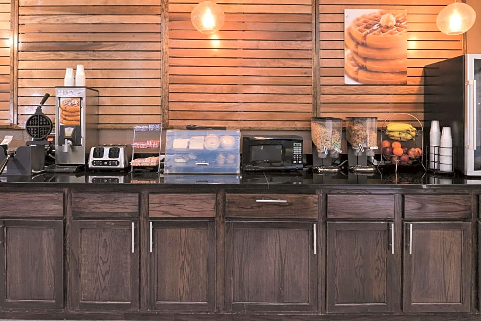 La Quinta Inn & Suites by Wyndham Woodward