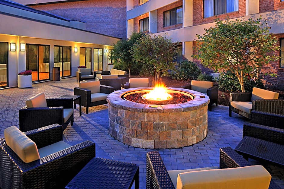 Courtyard by Marriott Hartford Cromwell
