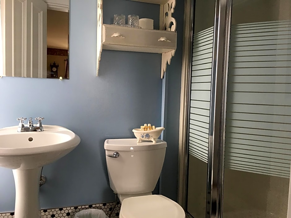 A Seafaring Maiden Bed and Breakfast