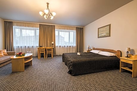 Classic Double or Twin Room with Gym Access