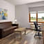 Links Bos Landen Hotel & Spa of Pella, Trademark by Wyndham
