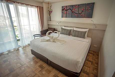 Deluxe Double or Twin Room with Spa Bath