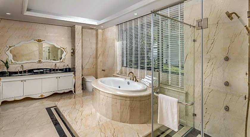 Melia Vinpearl Hai Phong Rivera