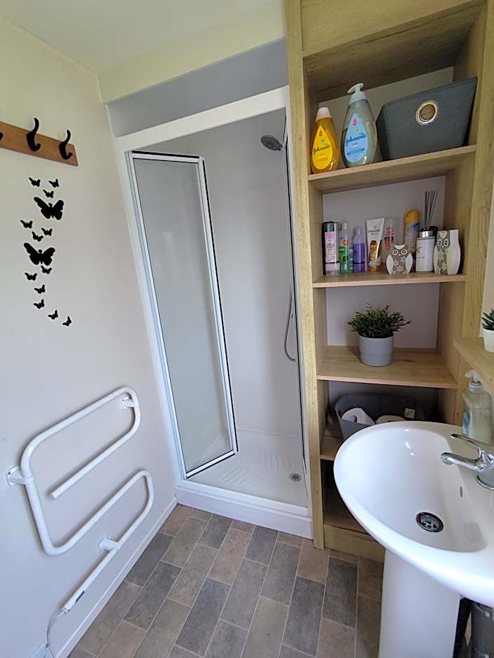 STATIC CARAVAN HOTEL in EDINBURGH