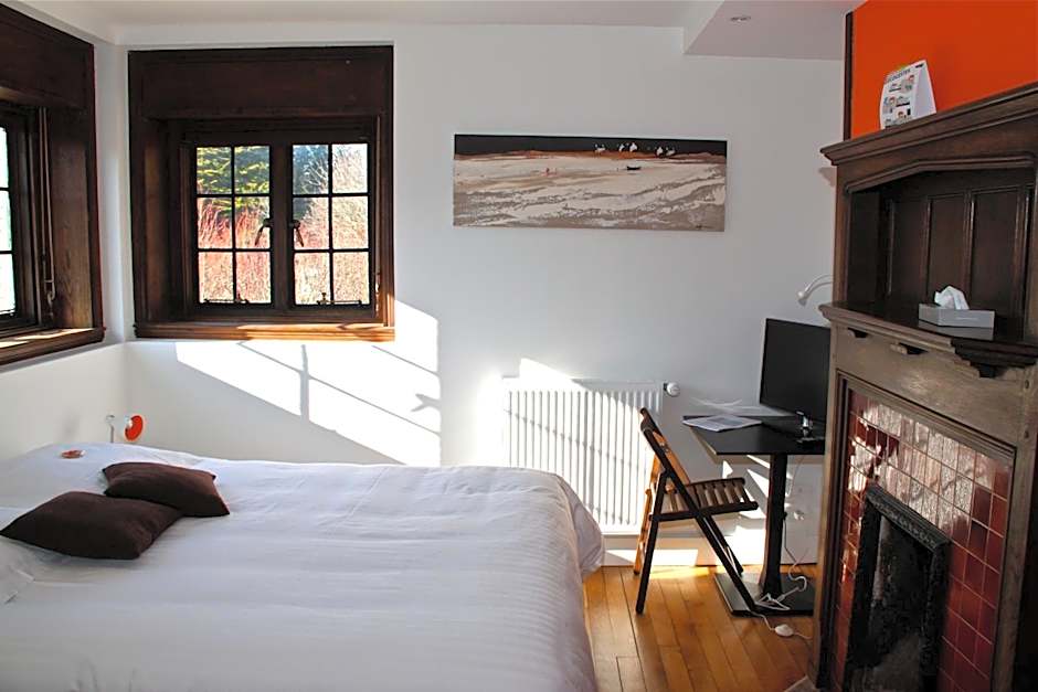 Photo 1 of 12 of Standard 1 Double Bed or 2 Beds