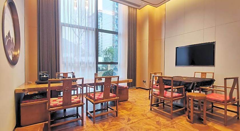 Holiday Inn Luzhou Longjian By IHG