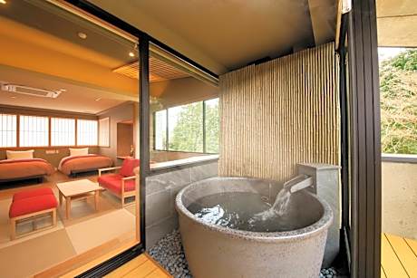 Japanese Western Twin Room with Semi Open-Air Bath - Non-Smoking - Annex
