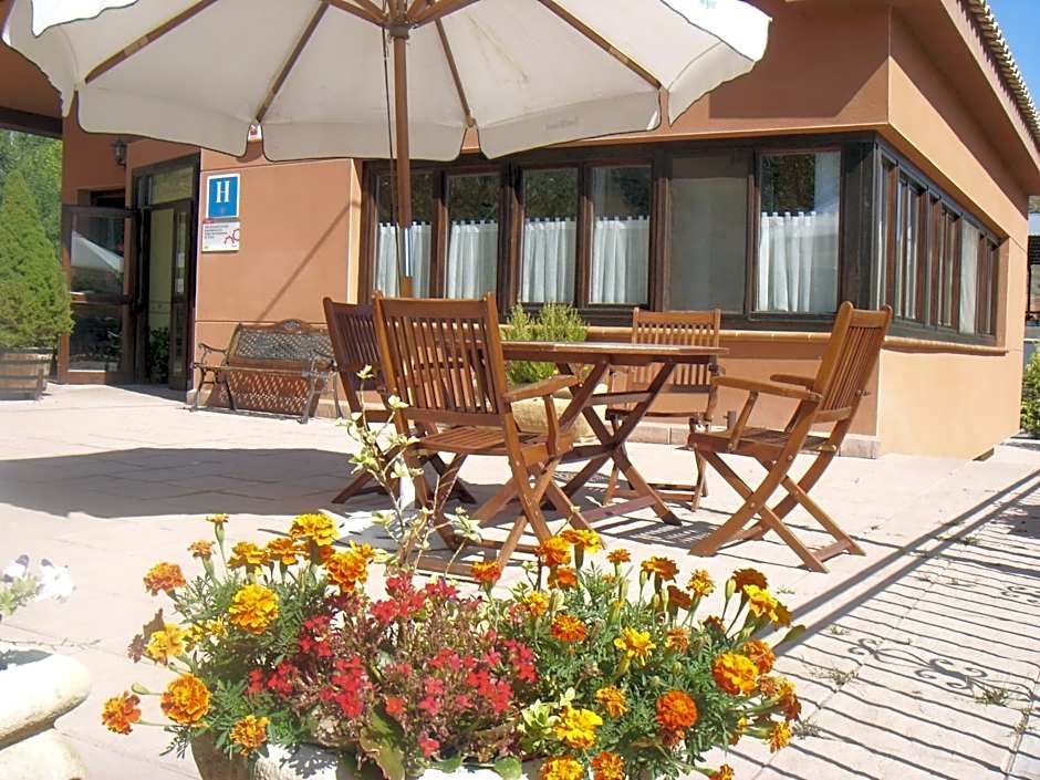 Hotel Valdevécar