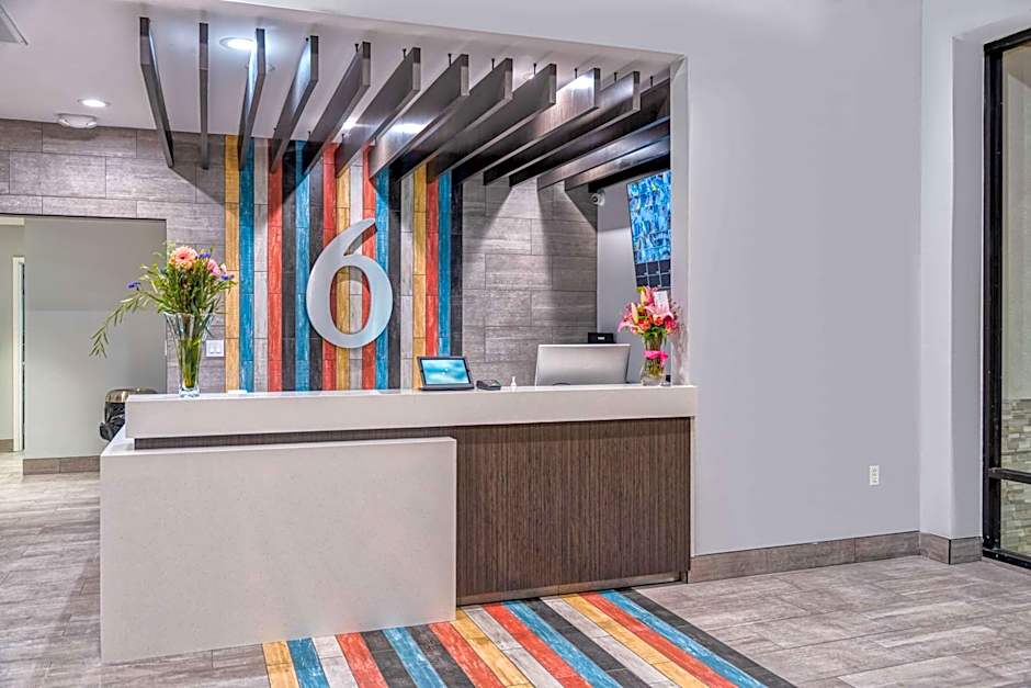 Studio 6 Suites Stockton, CA Waterfront