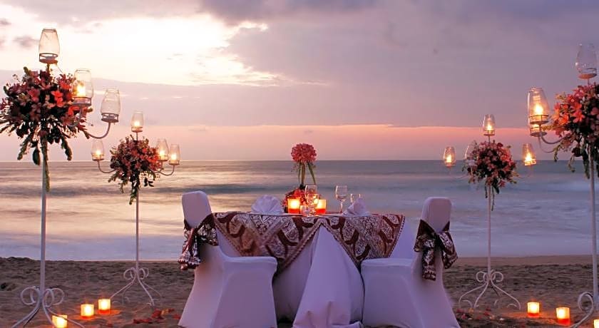 Legian Beach Hotel