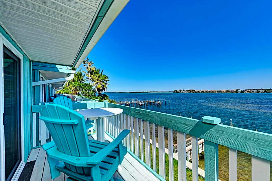 Anna Maria Island Beach Palms 5B
