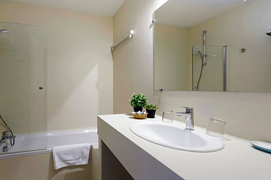 Hôtel & Appart-hôtel Olatua